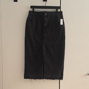 GAP Black Midi Skirt